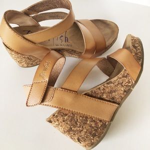 Blowfish “Hapuku” 3” wedge sandals